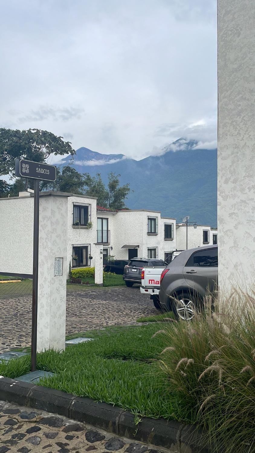 Casa Linda Vista House in Sacatepéquez Department