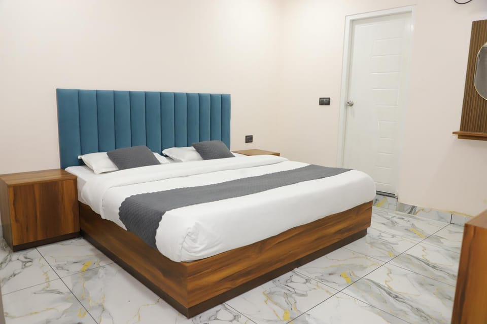 Hotel Velvet Vista Hotel in Rishikesh
