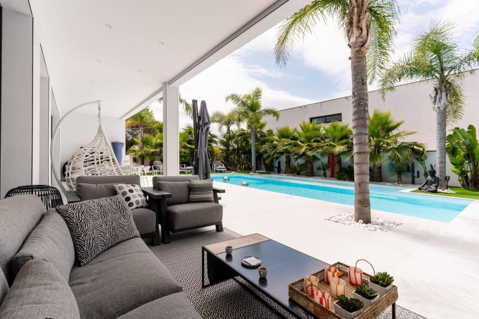 Patio, Swimming pool
