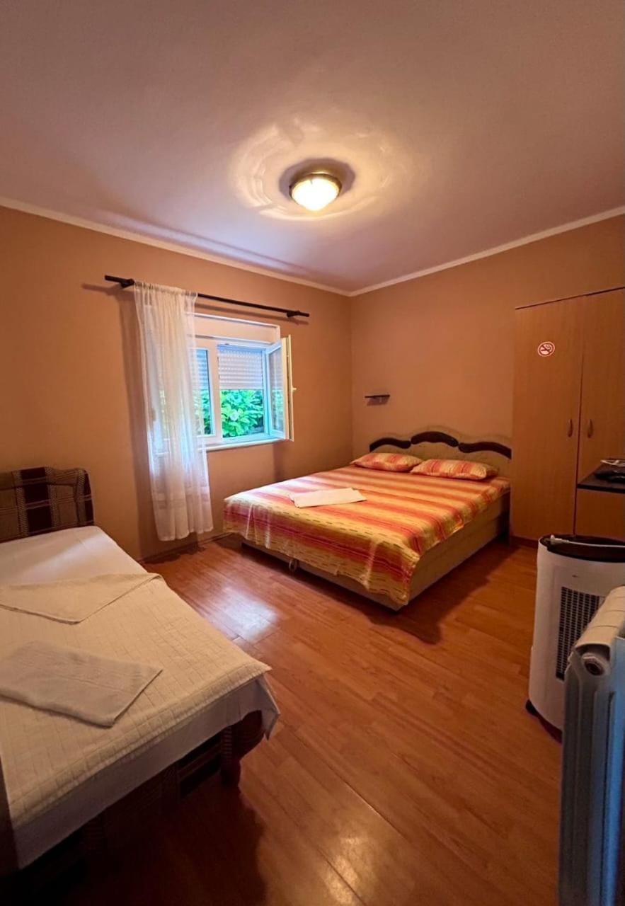 Sobe Mračević Vacation rental in Dubrovnik-Neretva County