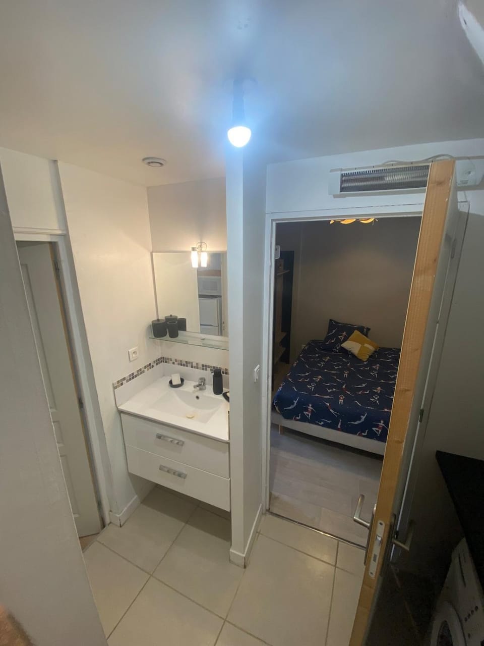 Maison T2 calme ensoleillé 35m2, parking, ext Apartment in Marseille