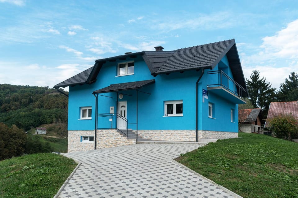 Kuća za odmor Desinić Gora House in Croatia