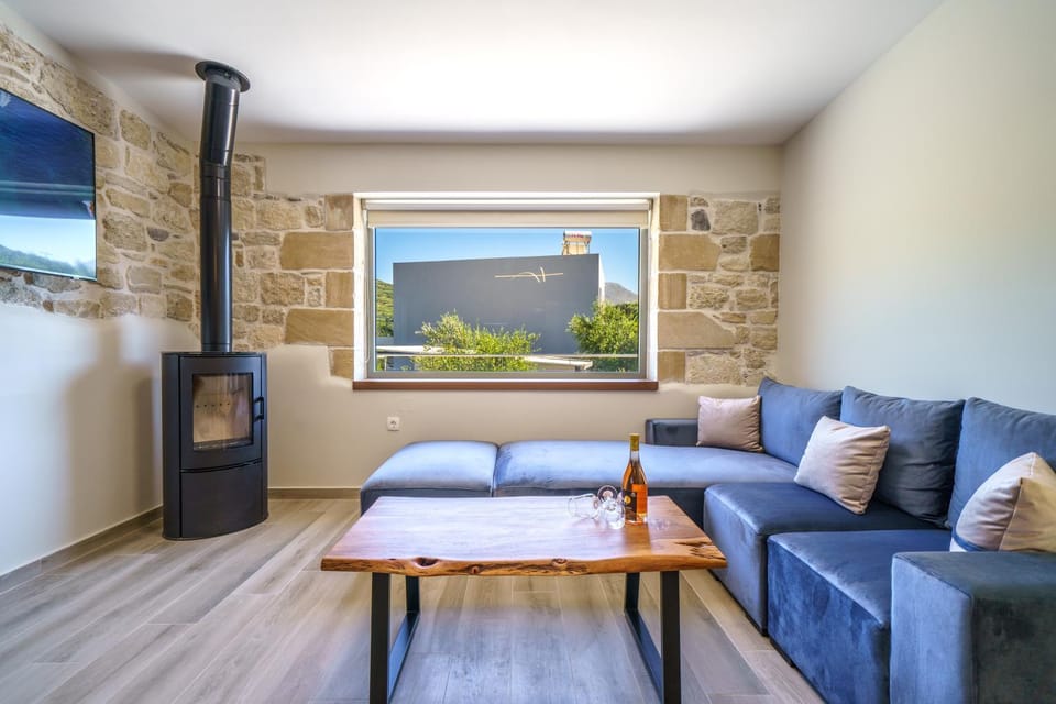 PETRONILA exclusive Living Villa in Kissamos