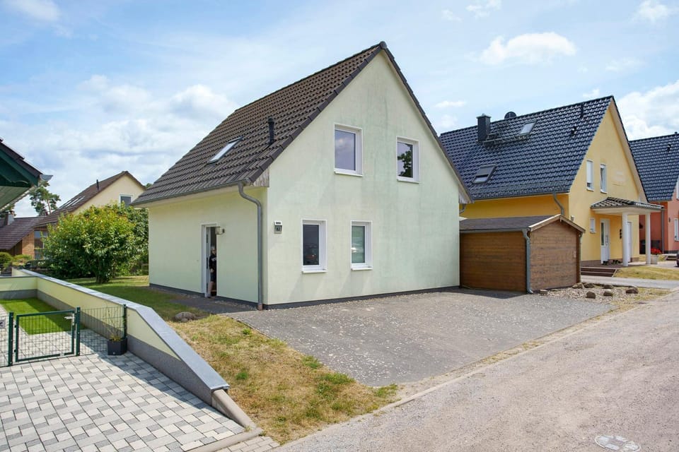 Haus K 83 House in Röbel