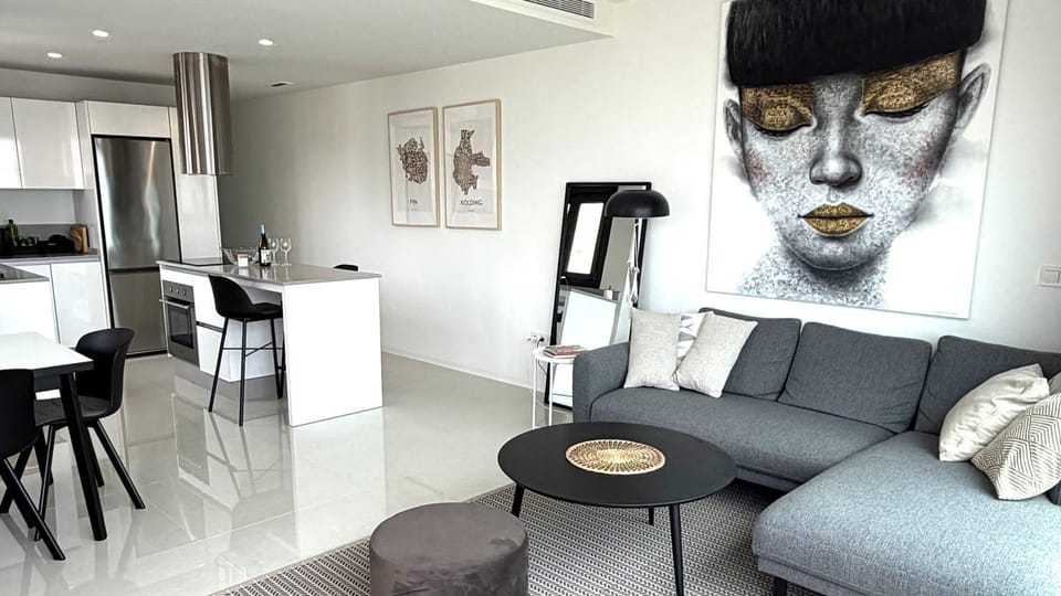 Living room, Sea view