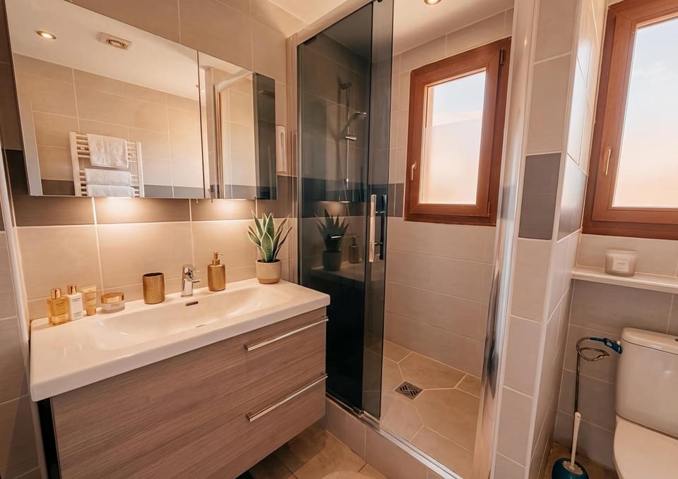 Appartement avec clim - wifi - plage à 2 min - 51 Apartment in Canet-en-Roussillon
