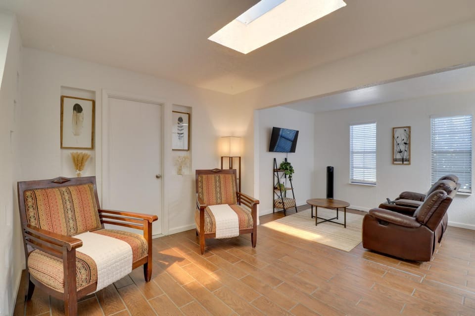 Walk to Shopping Center & Park: ABQ Extended Stay House in Albuquerque