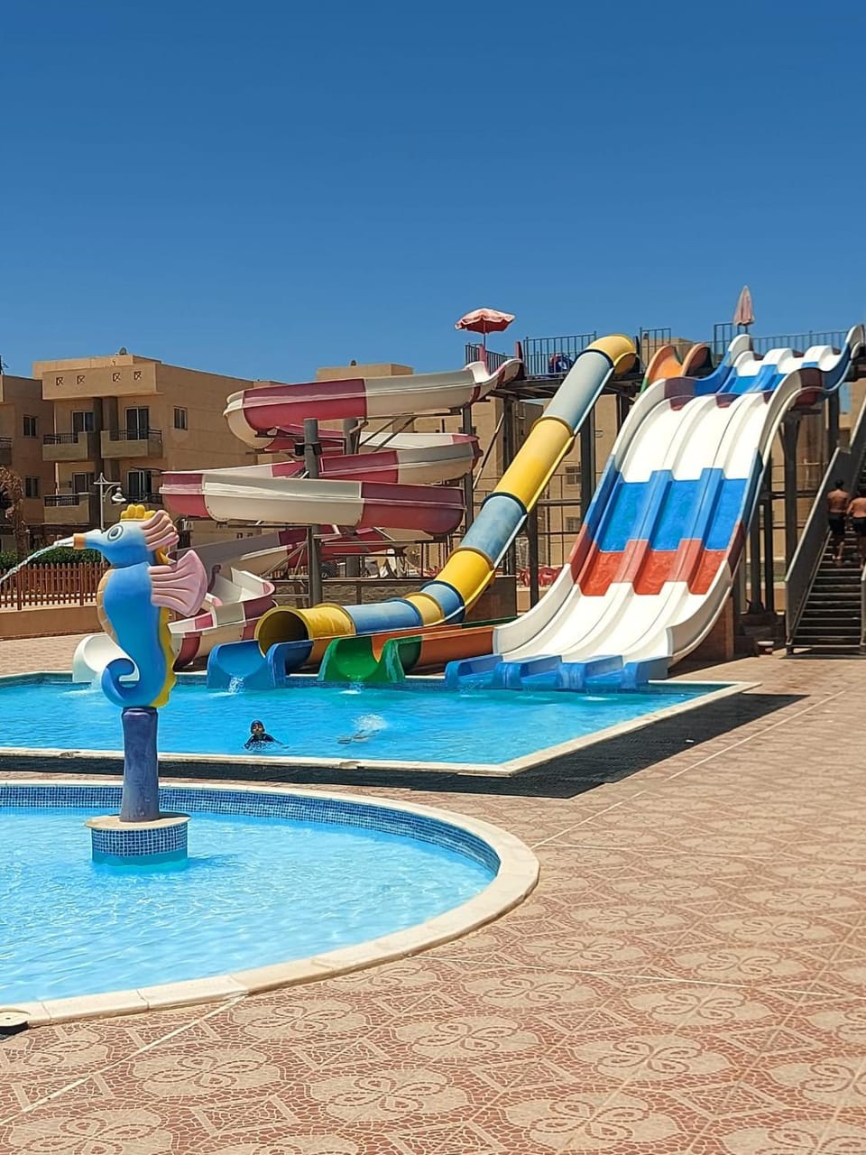 شاليهات للايجار بقريه تافيرا بيتش رأس سدر Apartment hotel in South Sinai Governorate