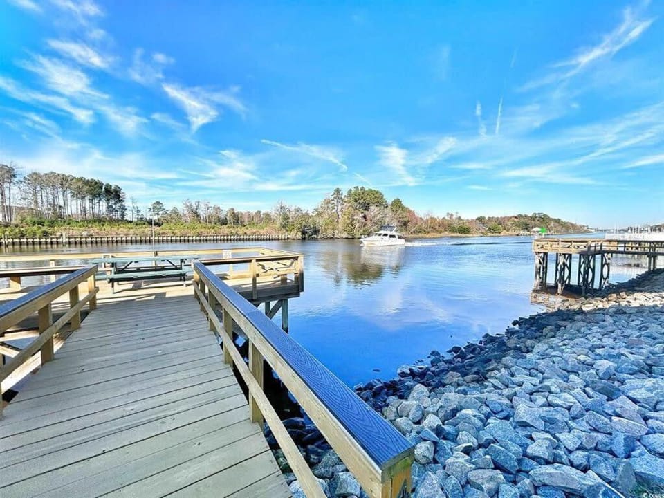 Saltwater Serenity Ground Floor Home Near Waterway House in North Myrtle Beach