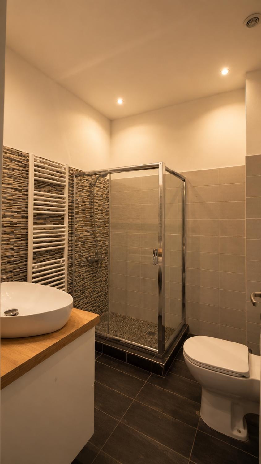Shower, Bathroom