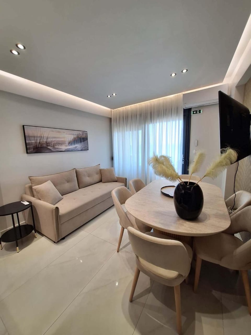 TV and multimedia, Living room, Seating area