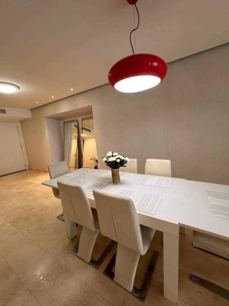 Apartamento en Avenida Balboa en YOO Panama Apartment in Panama City, Panama
