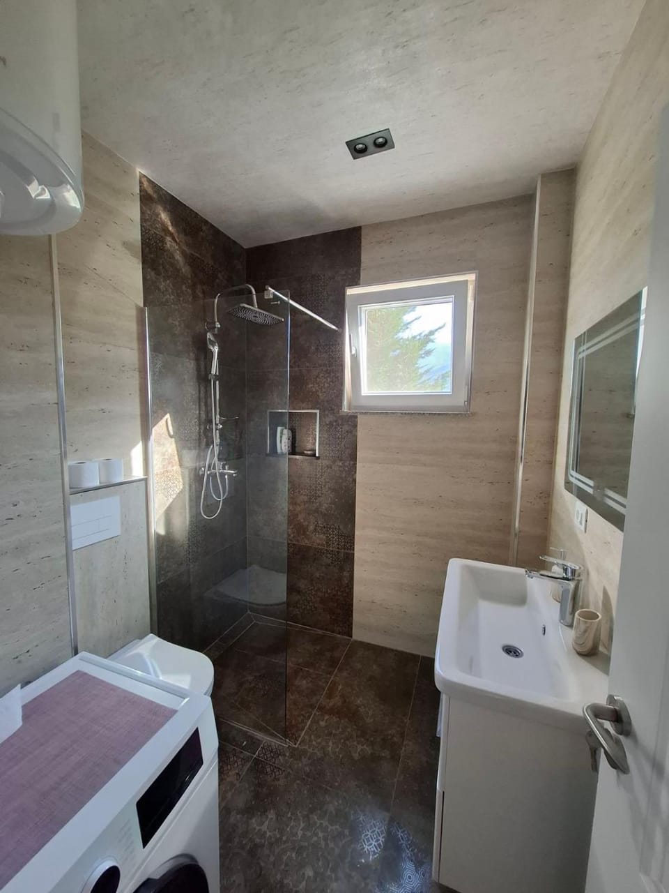 Shower, Bathroom, washing machine, dryer