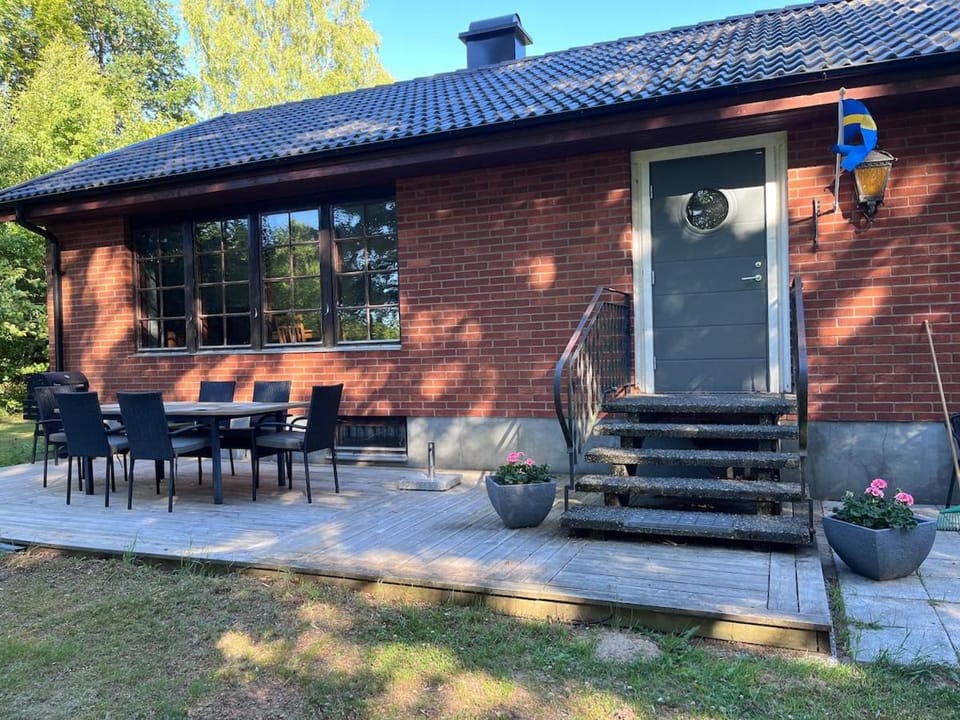 Patio, Garden, Dining area