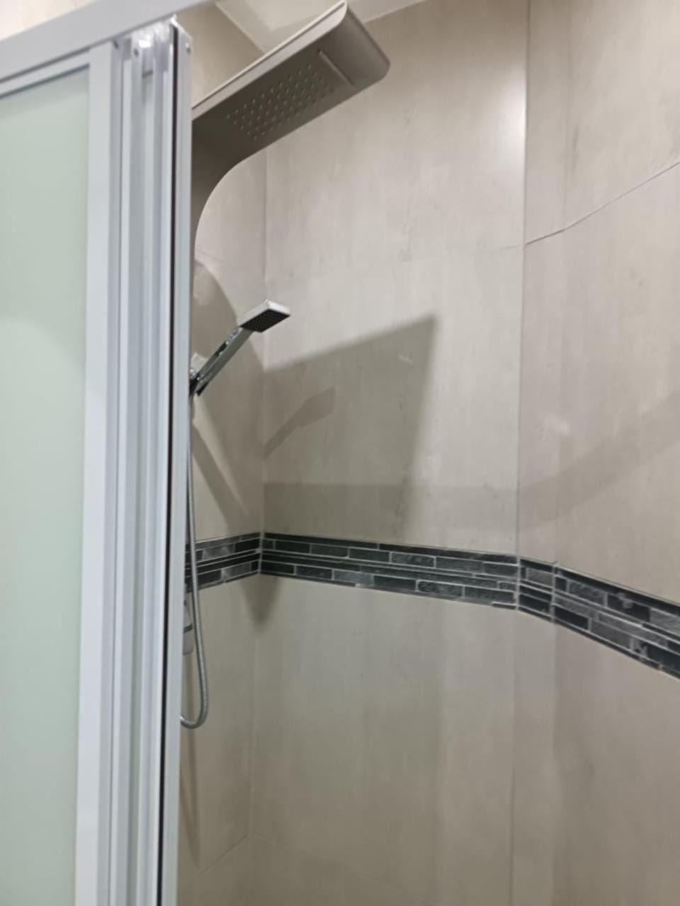 New Hillcrest centre guest House Bed and Breakfast in South Africa