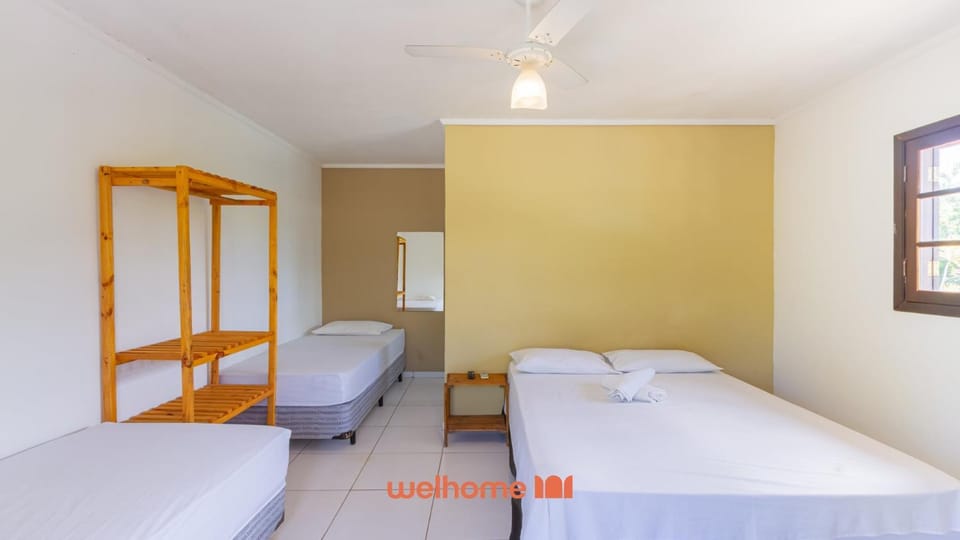 Suite em Ubatuba a 400m da Praia de Itamambuca Apartment in State of São Paulo