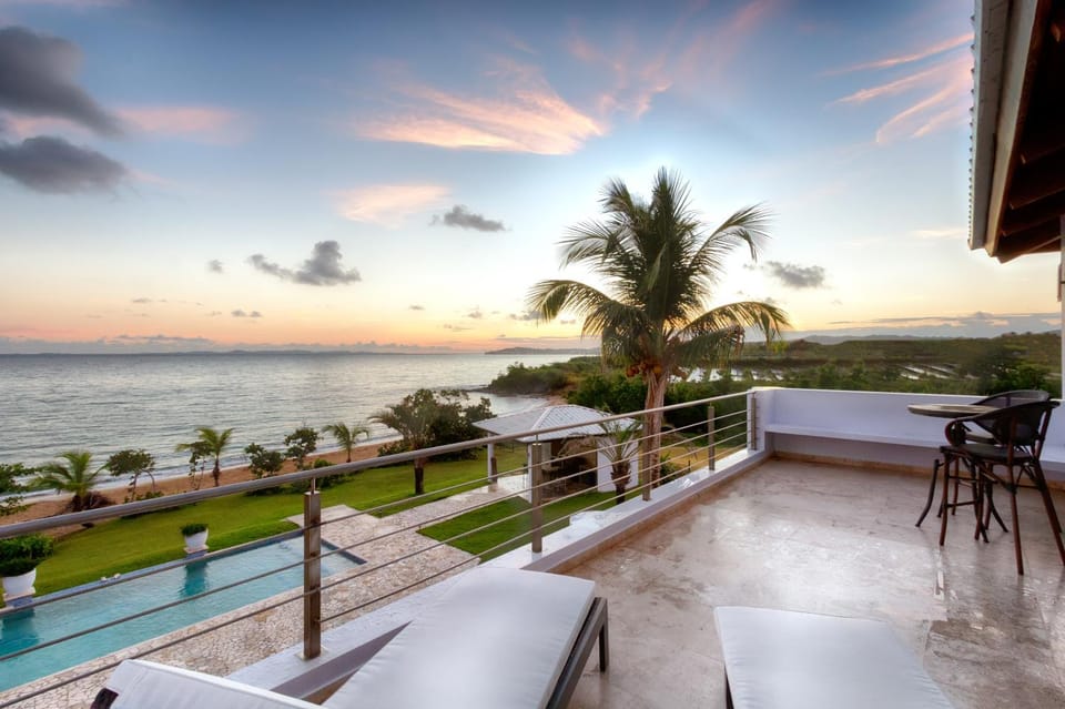 Day, View (from property/room), Balcony/Terrace, Pool view, Sea view, Sunrise, Sunset