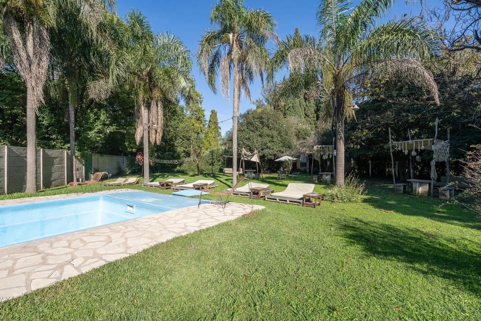 Spring, Day, Natural landscape, Garden, Garden view, Pool view, Swimming pool, sunbed
