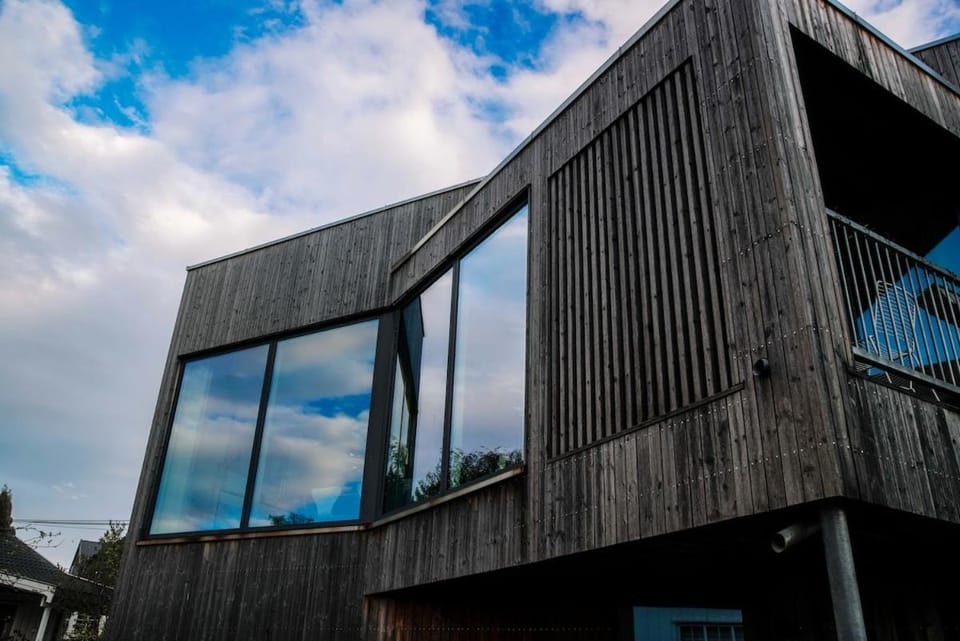 Architect-designed house on the rooftops of the city Villa in Oslo