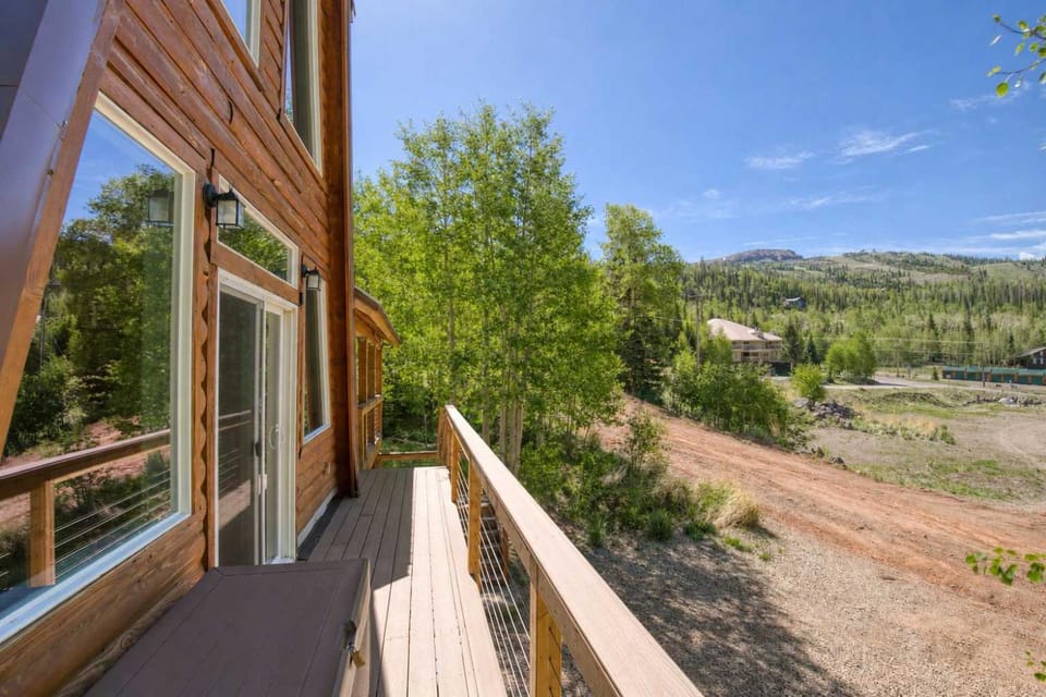 Ski-Lee Retreat - Ski - Hike - Explore - Sleeps 10 House in Brian Head