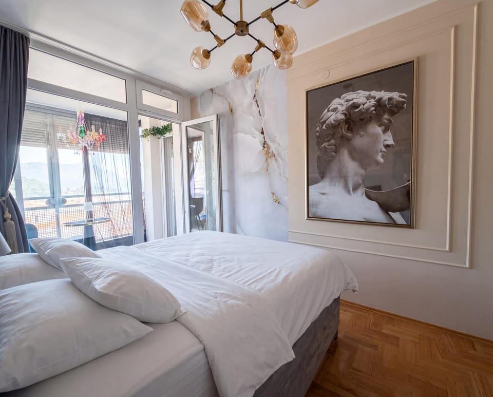 The Frenchie Apartment Sea view Apartment in Budva