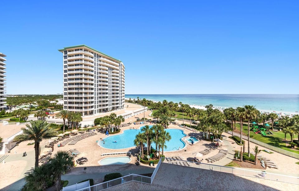 Experience the perfect blend of luxury comfort and breathtaking Gulf views at Silver Shells House in Destin