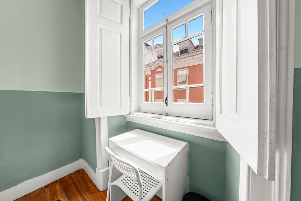 Alameda Hub 7 - Between Alameda and Arroios Metro Stations Vacation rental in Lisbon