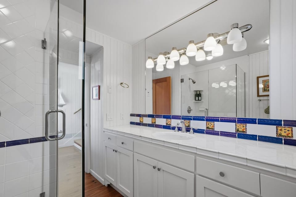 Twin Lakes Hideaway House in Santa Cruz