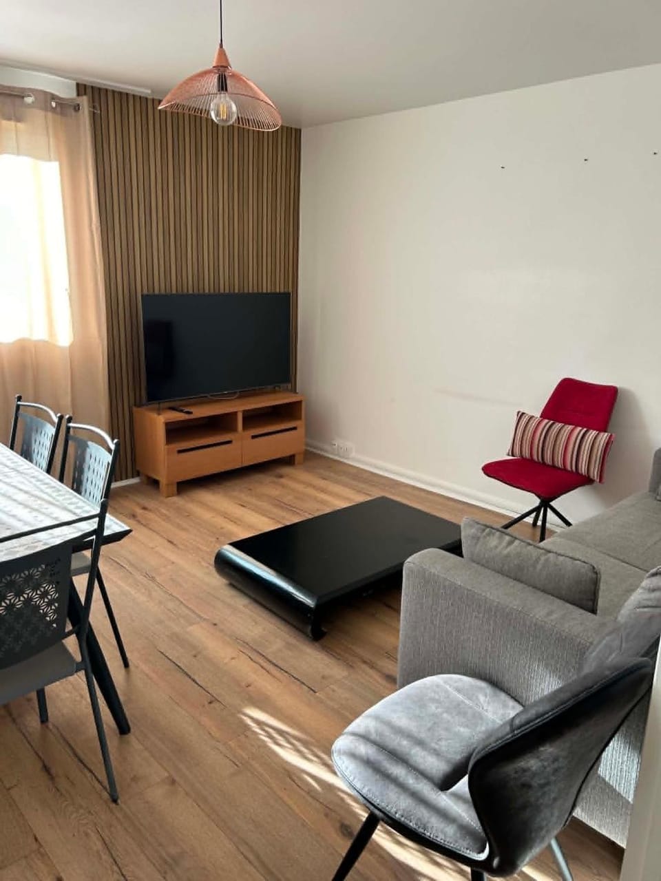 Happy Beautiful Home Apartment in Pays de la Loire