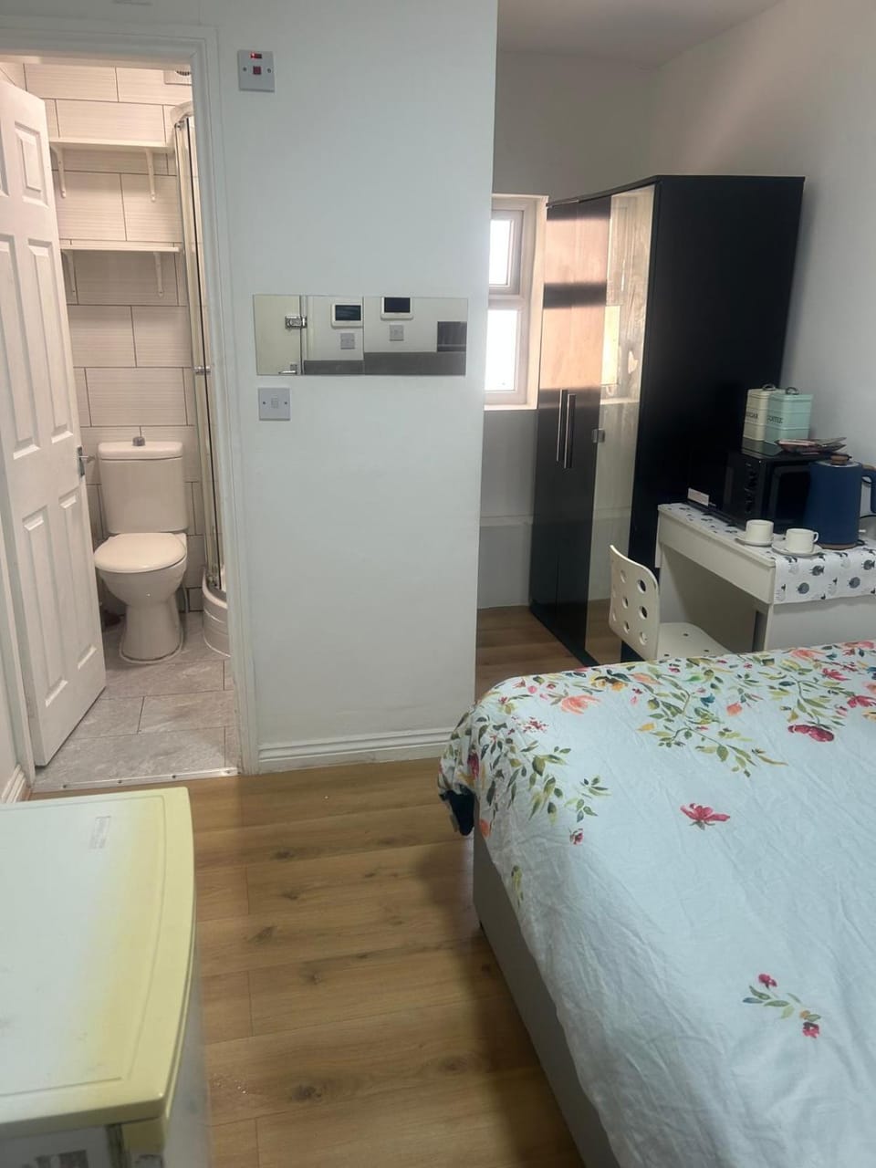 Studio flat C in Central London Apartment in City of Westminster