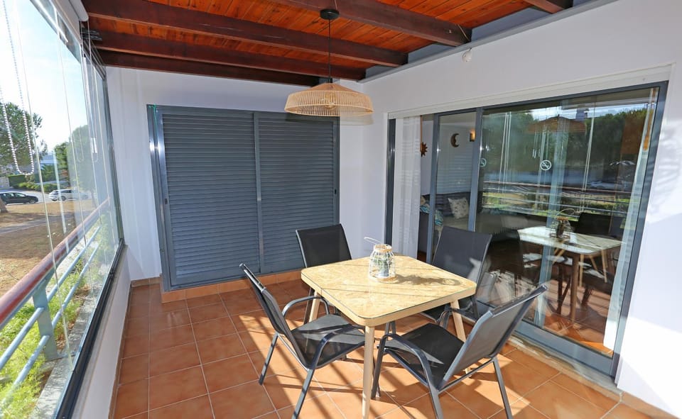 Balcony/Terrace, Dining area