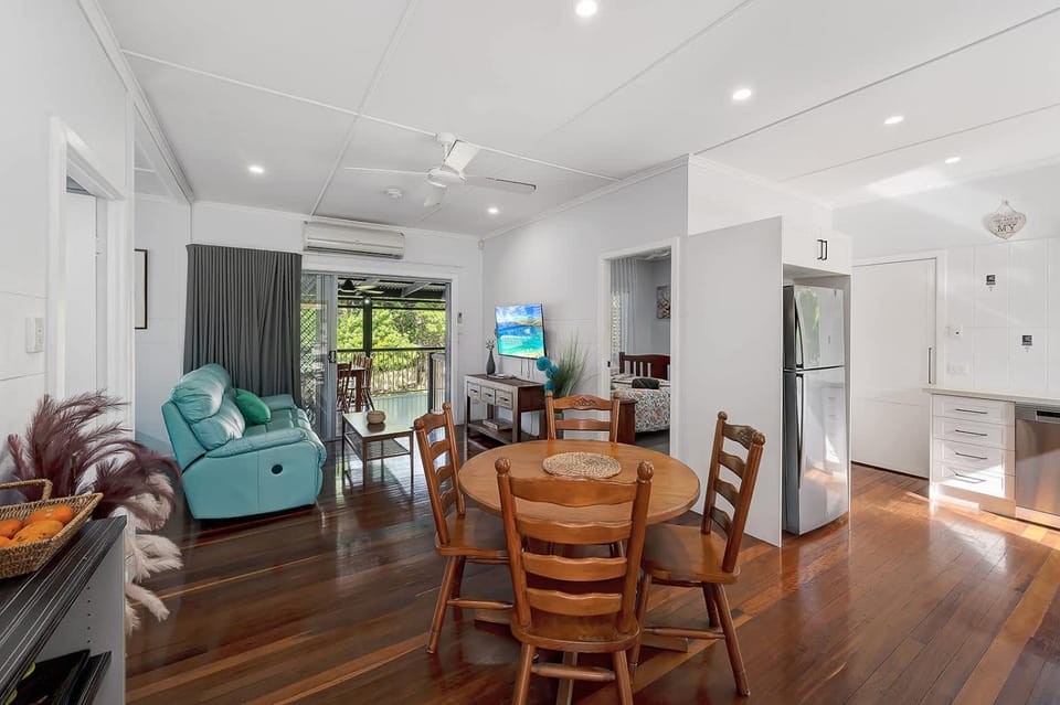 Verney Beachside Getaway House in Kings Beach