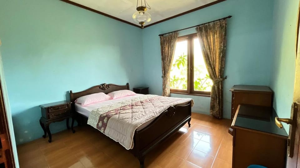 Villa Kay Serenity Villa in Cisarua