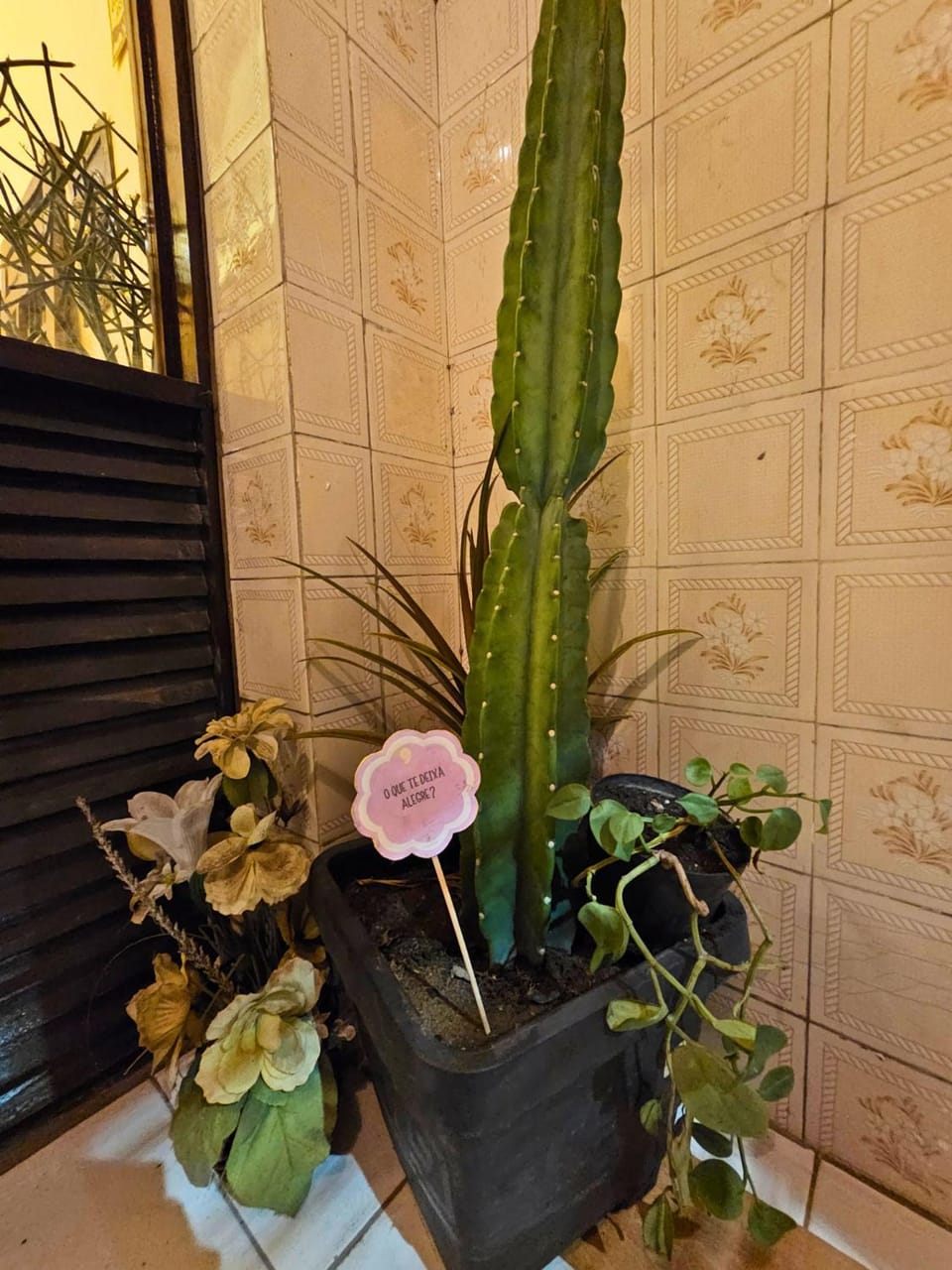 Decorative detail