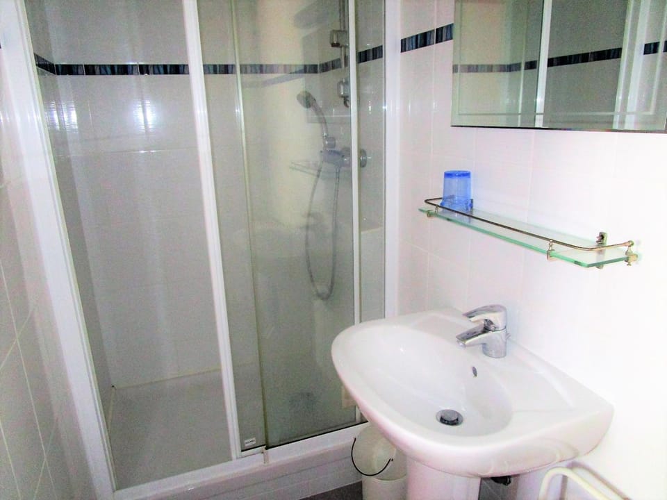 Appartement 4 pièces avec balcon face mer, proche plage et commerces, idéal famillies - FR-1-197-199 Apartment in Les Sables-d'Olonne