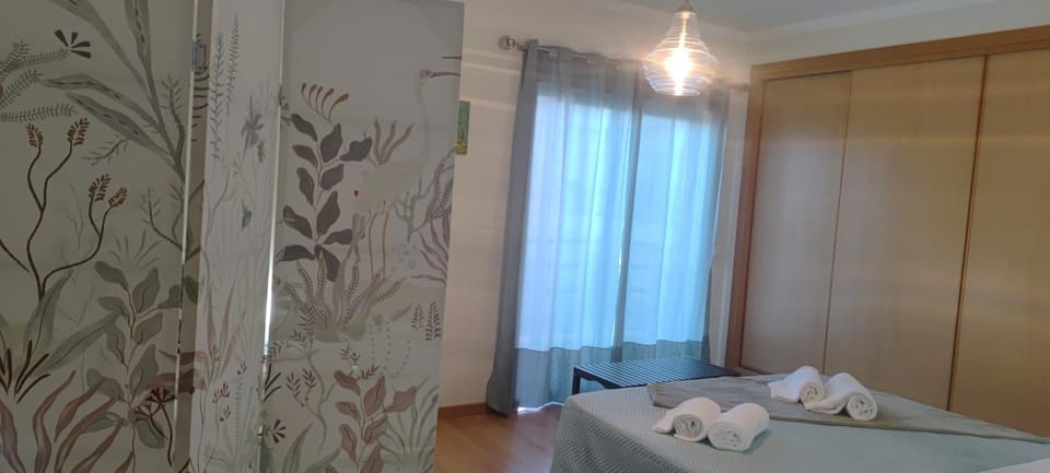 Bed, Photo of the whole room, Bedroom, towels, wardrobe