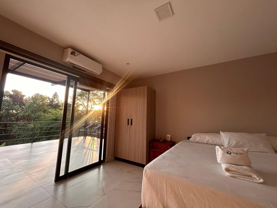 Torre OCEAN DRIVE Hotel in Montanita