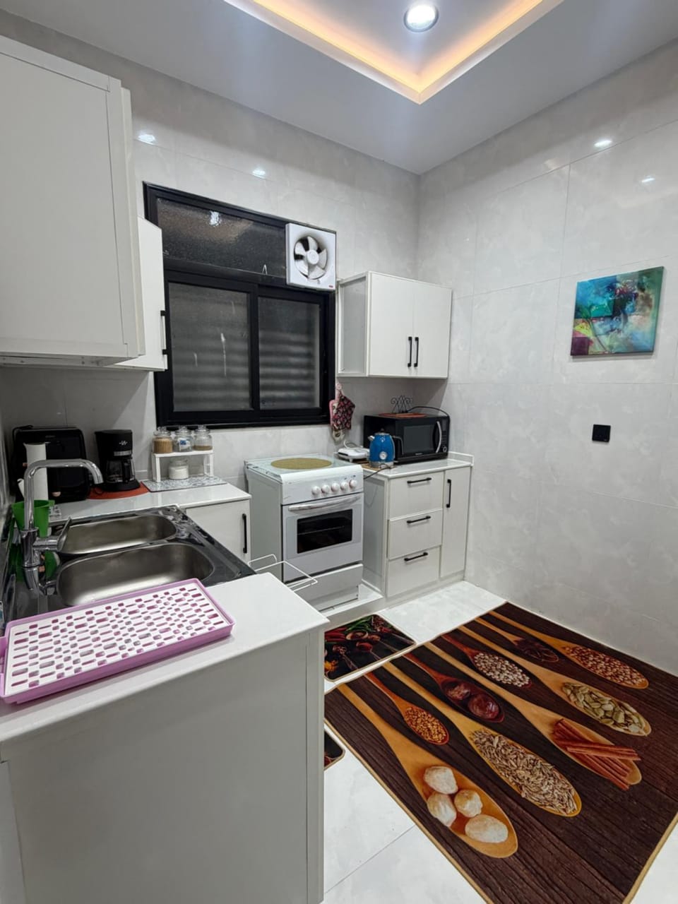 غرفتين وصالة سنمائيه دخول ذكي Apartment in Saudi Arabia