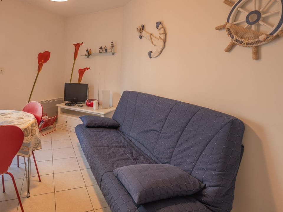 Appartement 2 pièces à 1km de la plage, proche du centre et des commerces - FR-1-197-218 Apartment in Olonne-sur-Mer