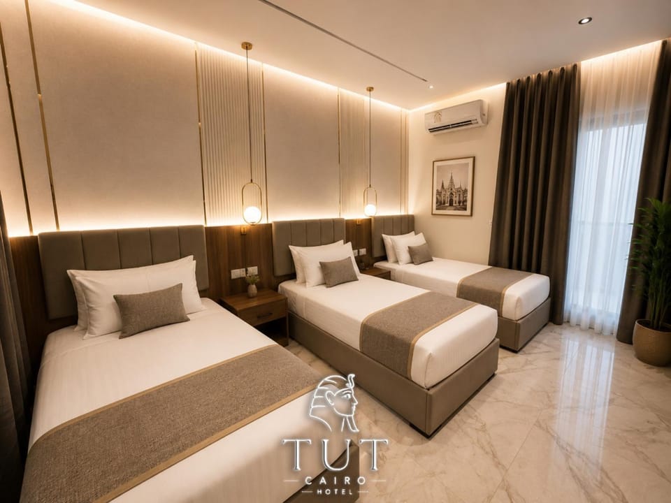 Bed, Living room, Photo of the whole room, Seating area, Bedroom