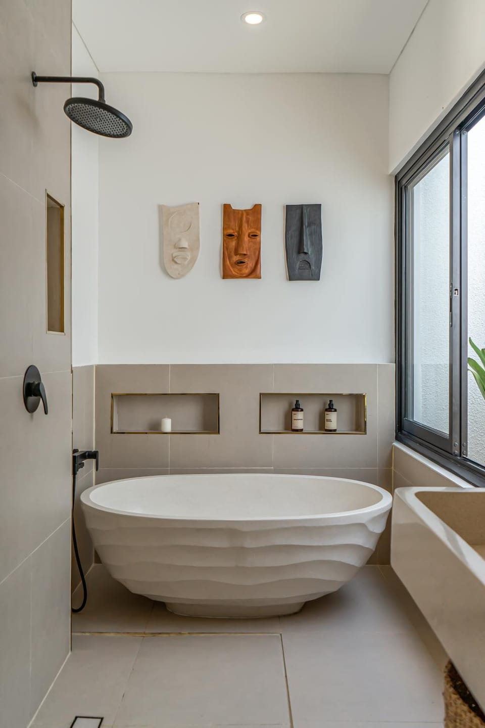 Villa Nara - Contemporary 2BR Villa with Rooftop & Near Beach Villa in Bali