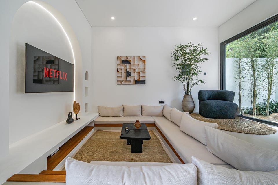 Villa Nara - Contemporary 2BR Villa with Rooftop & Near Beach Villa in Bali
