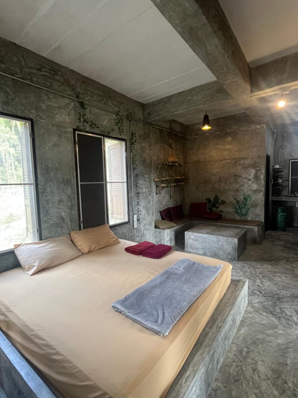 Angel Hut Resort Hotel in Ko Pha-ngan Sub-district