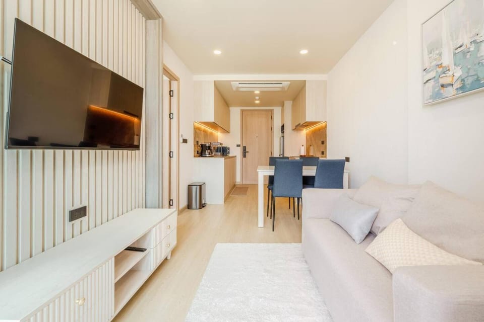 Stylish 1BR Near Laguna & Bang Tao Beach Phuket Apartment in Choeng Thale