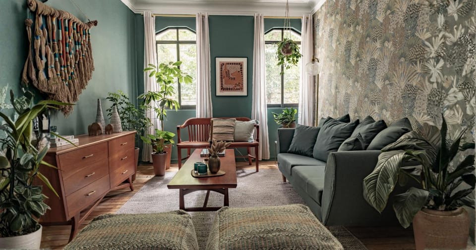 Living room, Photo of the whole room, Decorative detail, Seating area