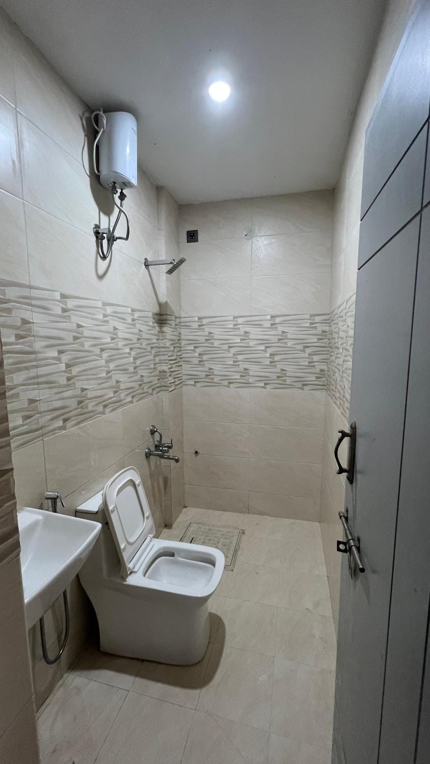 The Compact Retreat Apartment in Bengaluru