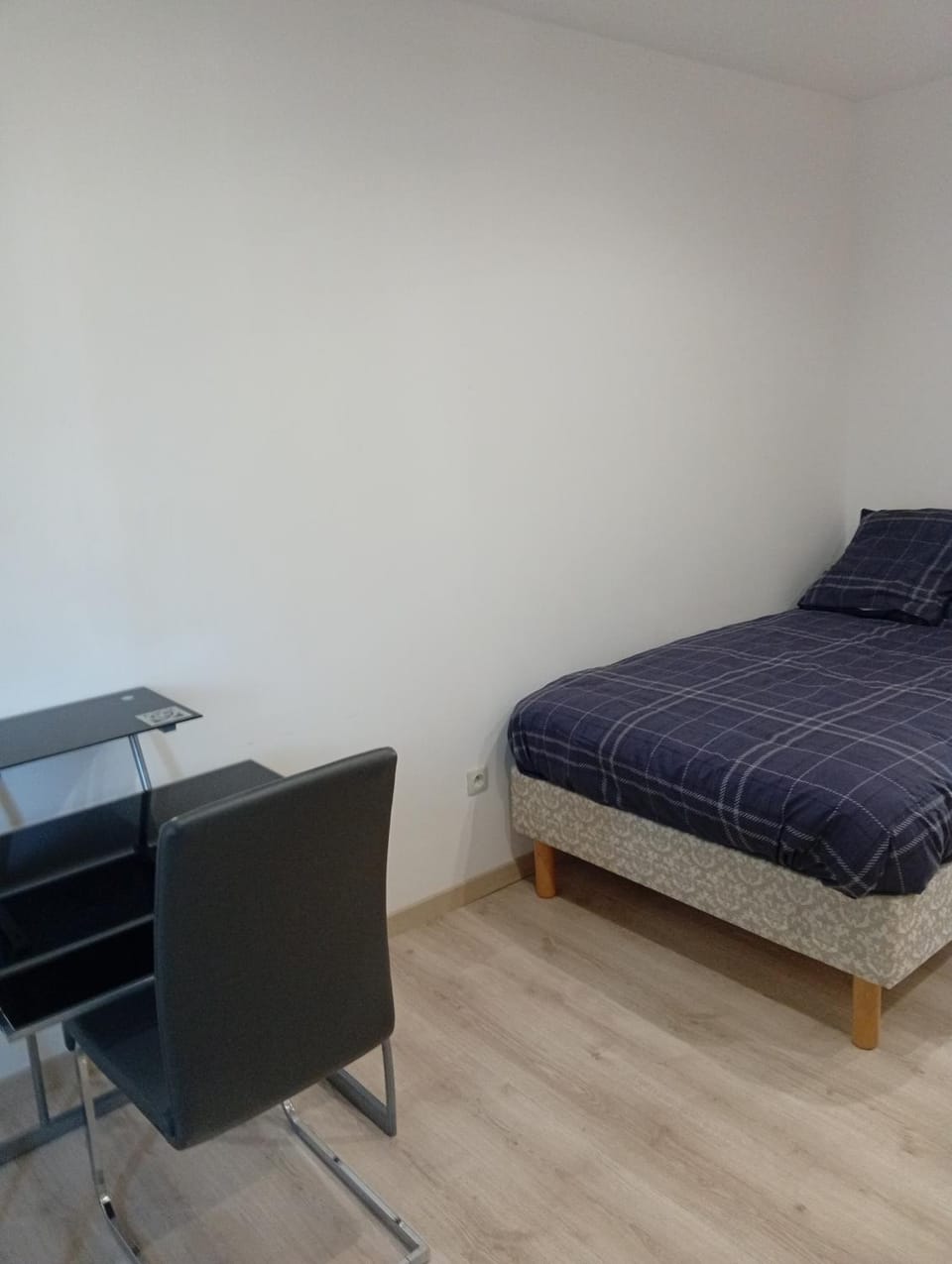 Petit studio Apartment in Nouvelle-Aquitaine