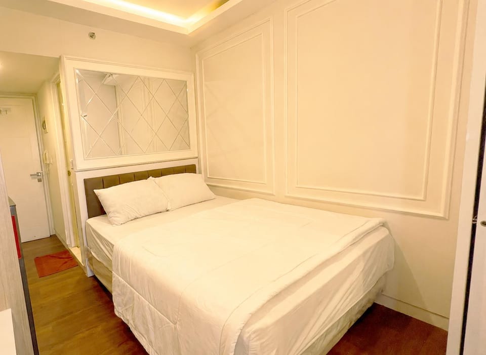 Apartemen Springlake Summarecon by Titik Singgah Apartment in West Java