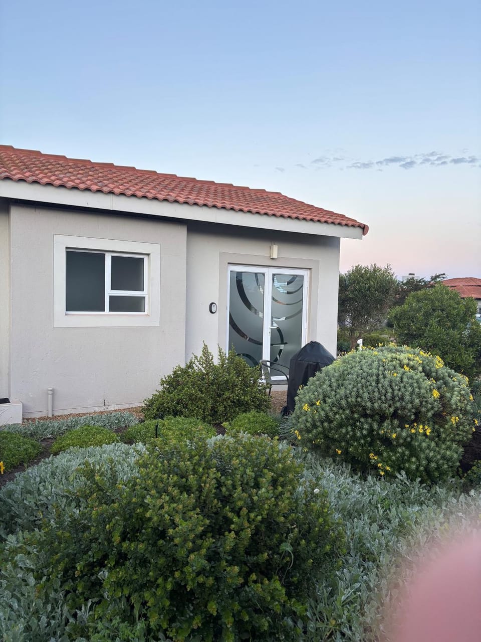 Facade/entrance, Garden view