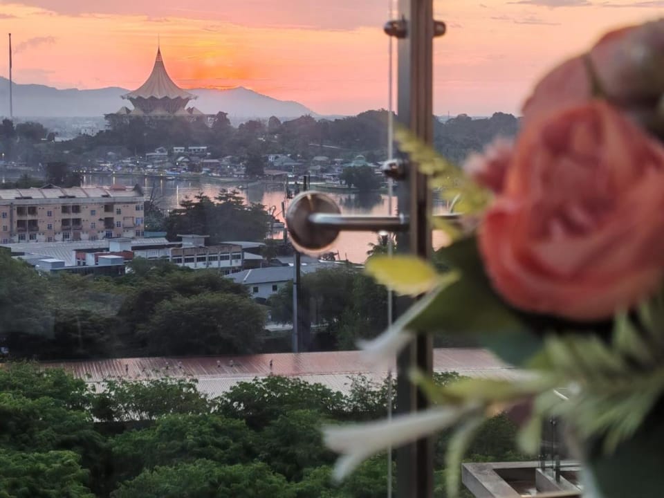 Nearby landmark, City view, River view, Sunrise